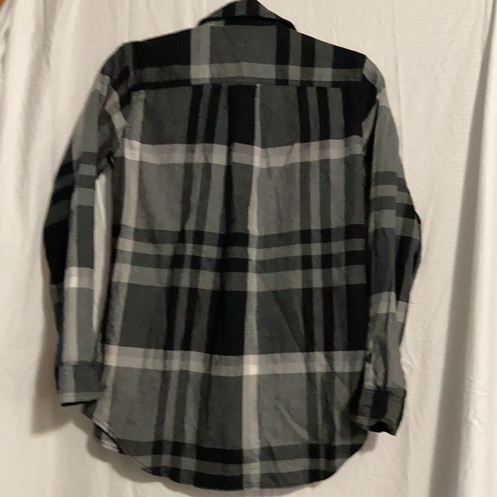 Eddie Bauer Women’s Flannel Shirt - Picture 5 of 9